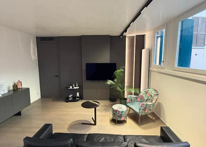 Nuovo Fiore Apartment *